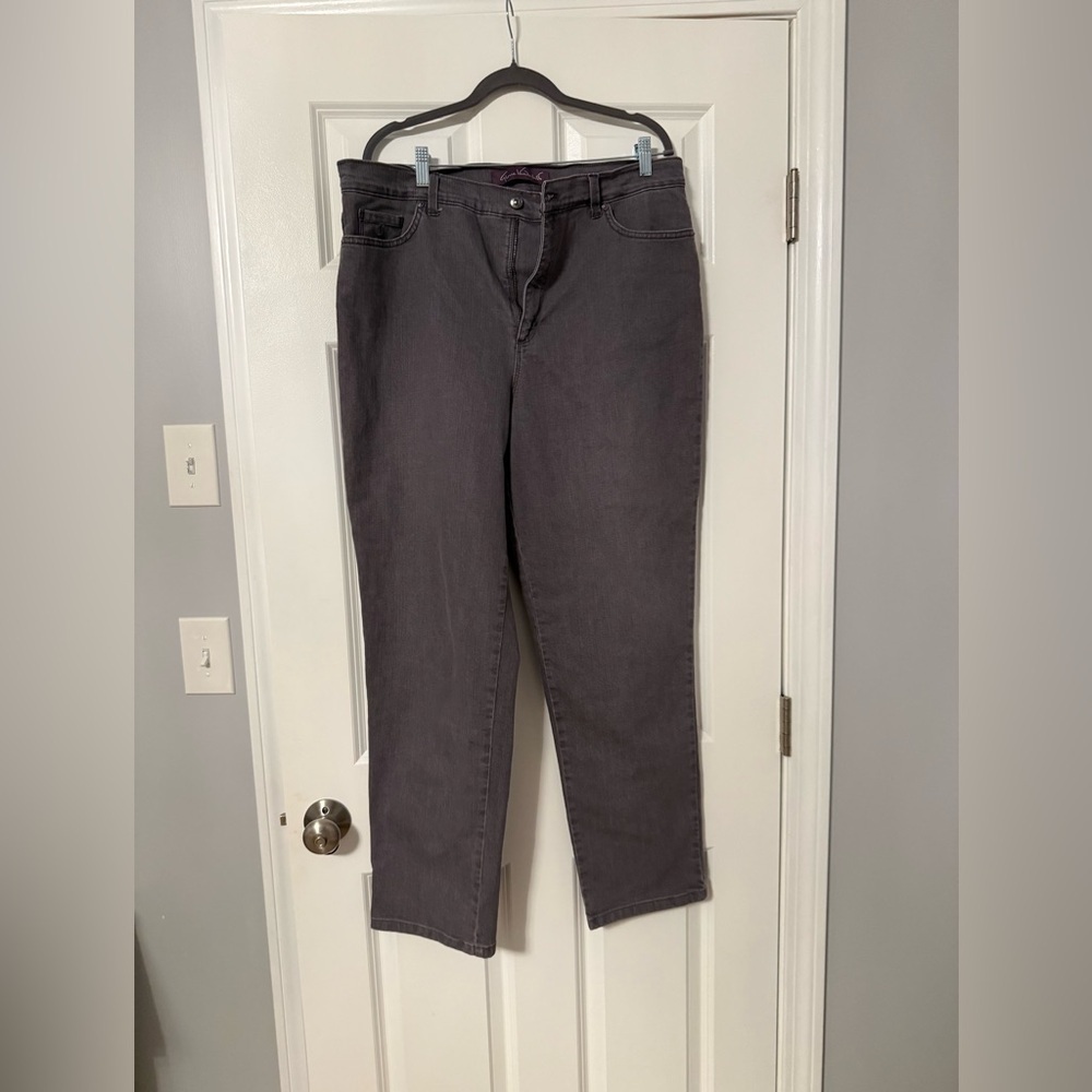 Gloria Vanderbilt | Grey Amanda Jeans | Size 18